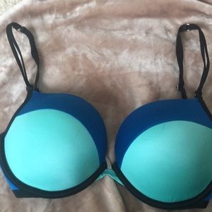 Victoria’s Secret Bra